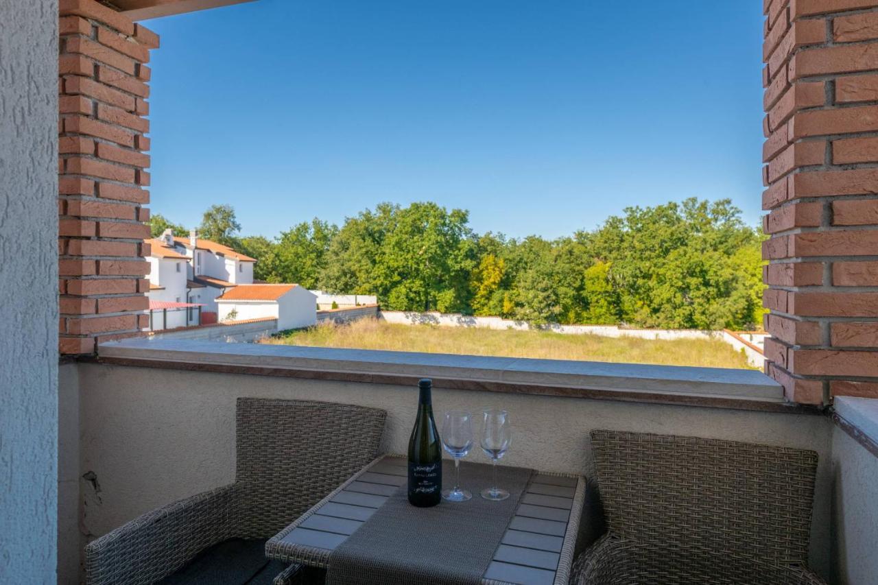 Apartmani Jana Porec Exterior photo
