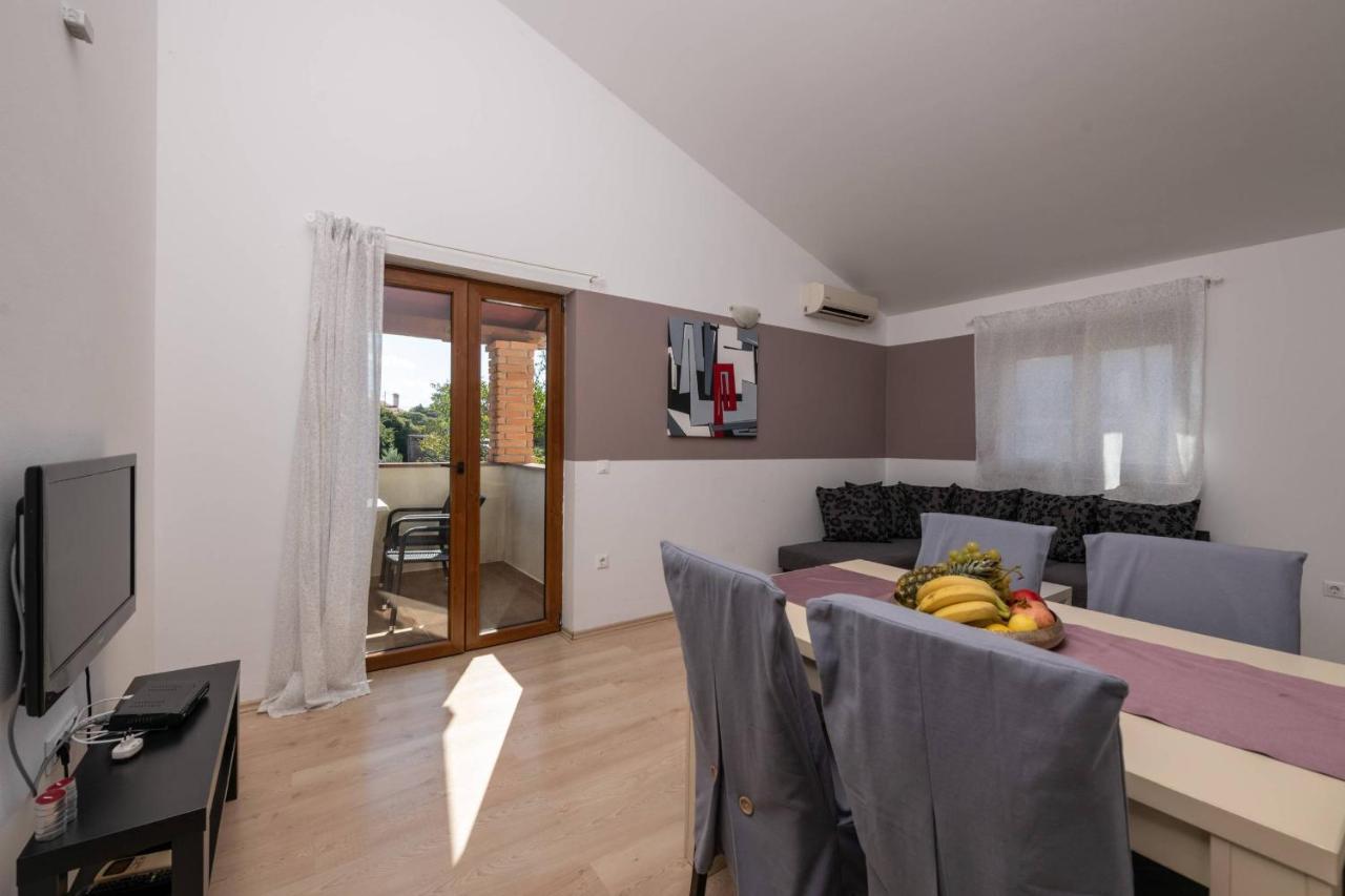 Apartmani Jana Porec Exterior photo